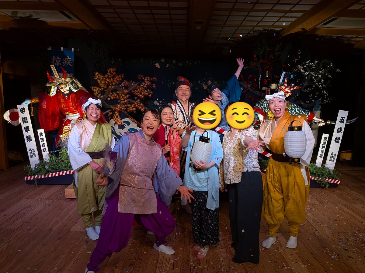 mayu8823's tweet photo. 🪭祭りの国へ🪭
こちらも千穐楽♪見納めできて良かった♥熱量たっぷり浴びて楽しかったです♥
来月からのLAB稽古が始まったそうで、「AIがめちゃくちゃカワイイからねッ💖」と超太鼓判押されたので期待値爆上がり✨️モテモテ博士⁉️も気になります。
8月は観劇三昧🌟🪭😈
#わらび座 #ThisisAkita https://t.co/UKmdYAChbf
