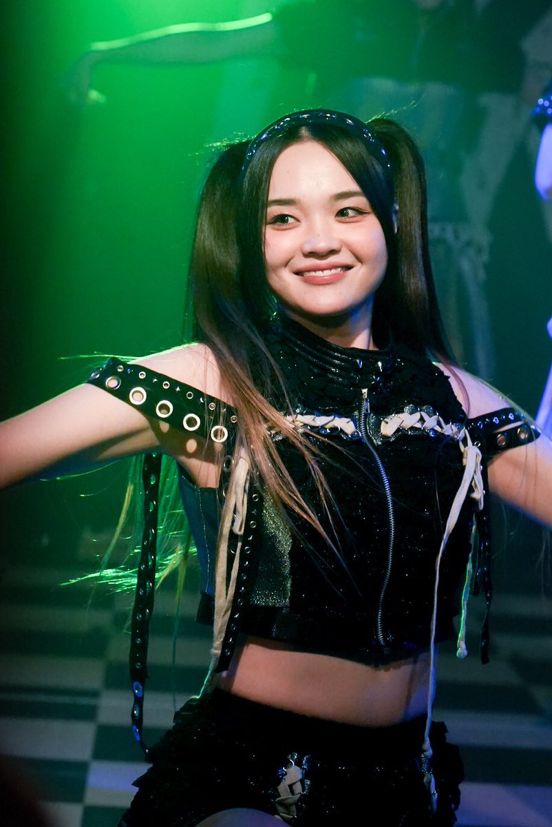 izizno's tweet photo. ๏ผใ
๐ฉ ๐ฟฯ ๐ช
#ใใใPIGGSใฎ็ใไธญTOUR
#PIGGSๆญๅน #PIGGS
#SHELLME https://t.co/Ysy2B7z20g