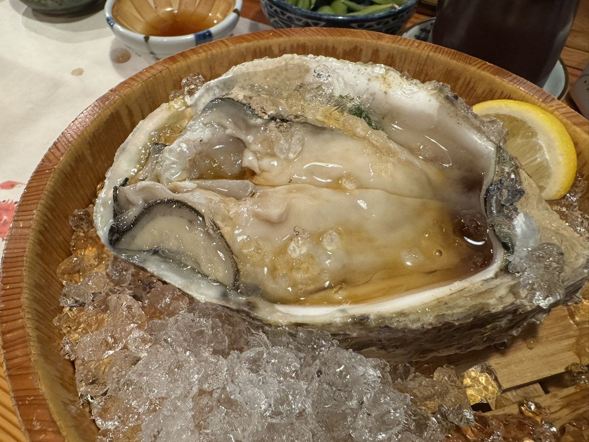 55myk55's tweet photo. 昨日のお店、本当に良かった〜
白身魚、やはり好き🥹🥹
しかも、白身でもしっかり脂のってるって実感した🐟 https://t.co/s5Nz3DMvuy