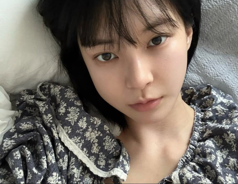 06hakieds's tweet photo. ini adik dan teteh ya ? https://t.co/GKYrNV9hP0