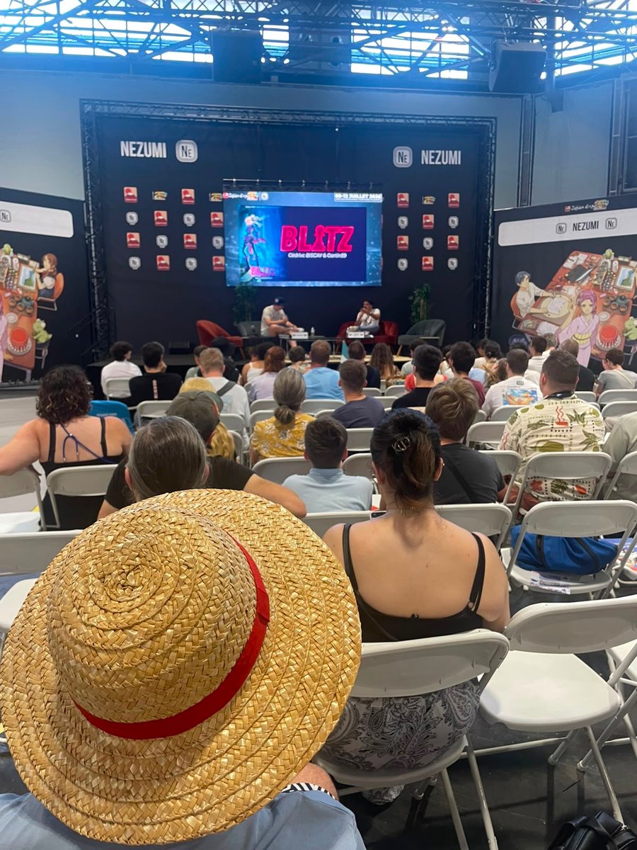 CedricBiscay's tweet photo. Un @japanexpo au top avec @BlitzManga ! 
Merci @Gartin59LeGoat et Lucie Pichard ! #BlitzManga #Blitz #Manga #JapanExpo #Monaco https://t.co/PJU8nM1YkP