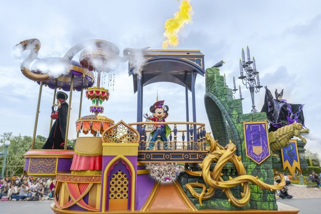 livedoornews's tweet photo. 【実施】秋の東京ディズニーリゾート詳細発表！ハロウィーンイベント開催
https://t.co/NmD2jtxdYK

TDLとTDSでは、9月16日から「ディズニー・ハロウィーン」を開催。またTDSでは、9月16日から『リメンバー・ミー』をテーマとした「ラソス・デ・ラ・ファミリア」を実施する。 https://t.co/7XzHODuTmR