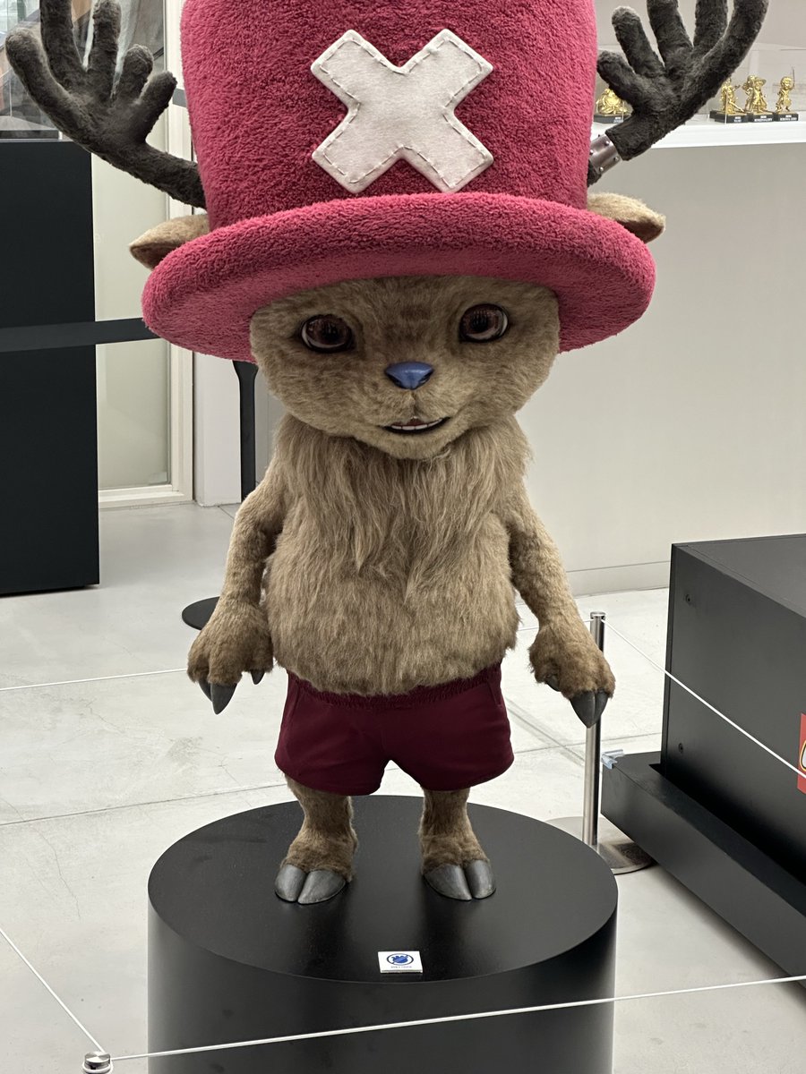 gedatsuULTRA's tweet photo. ONEPIECE BASE SHOPへ
レジが長蛇の列。
お目当てのプレイマット、エディションカード
GET👍👍
時間指定列並び店内へ
プレイマット、エディションカードはレジで注文なので
その他グッズではなく狙い目がそこなら
即レジ並ぶべし。
⚠️⚠️注意⚠️⚠️
一度のレジしかできない！ https://t.co/4kur8ZXSF8