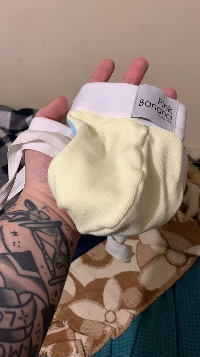 ale_bear_acl's tweet photo. Uma das minhas jockstrap favoritas. Olha o que ela faz com esse rabo… 🍑 

Quem tá afim de tirar ela com a boca?

#CHUDAİ https://t.co/6DeqZYsiFj