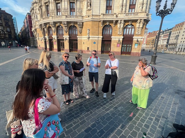 media_crea2020's tweet photo. We kicked off our “Local Identity, Social Inclusion &amp; Intercultural Dialogue” course with a scavenger hunt through Bilbao’s Old Town. Which team will finish first?

#AdultEducation #InterculturalLearning #SocialInclusion #LocalIdentity #NonFormalEducation #Bilbao https://t.co/o2OikFJTzI