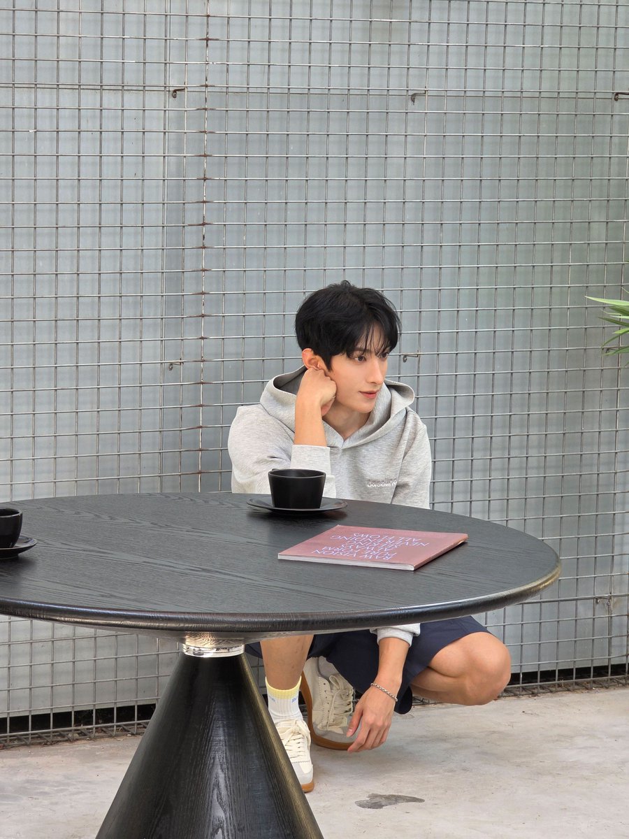 wonubliss's tweet photo. dk_is_dokyeom ⚾️🛍️ #도겸 https://t.co/HxEQFAT2M3