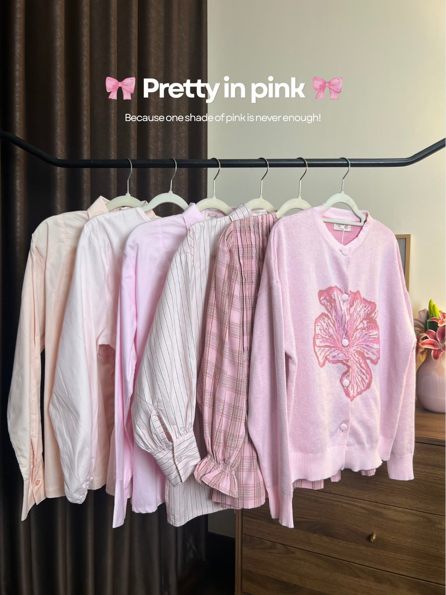 mylovi_yy_'s tweet photo. Rekomendasi atasan soft pink ala cewek Korea yang bikin look kamu kelihatan fresh dan anggun! 🩰 https://t.co/BdII5S54v1