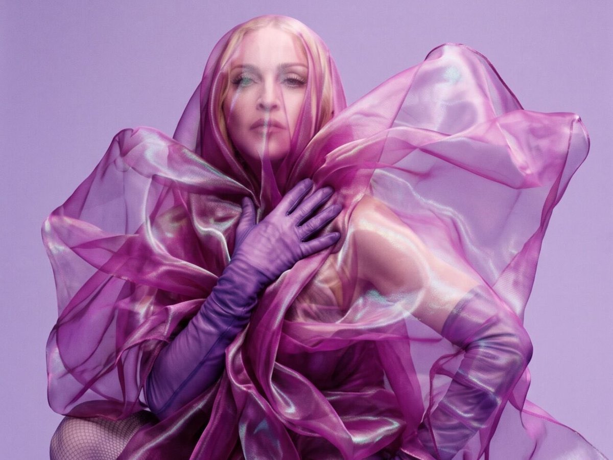 osamabindonna's tweet photo. new (NON AI) confessions ll photoshoot pic just dropped omg 😍

source: @BBPHOfficial 
📸: Rafael Pavarotti https://t.co/JlXeWnETGV
