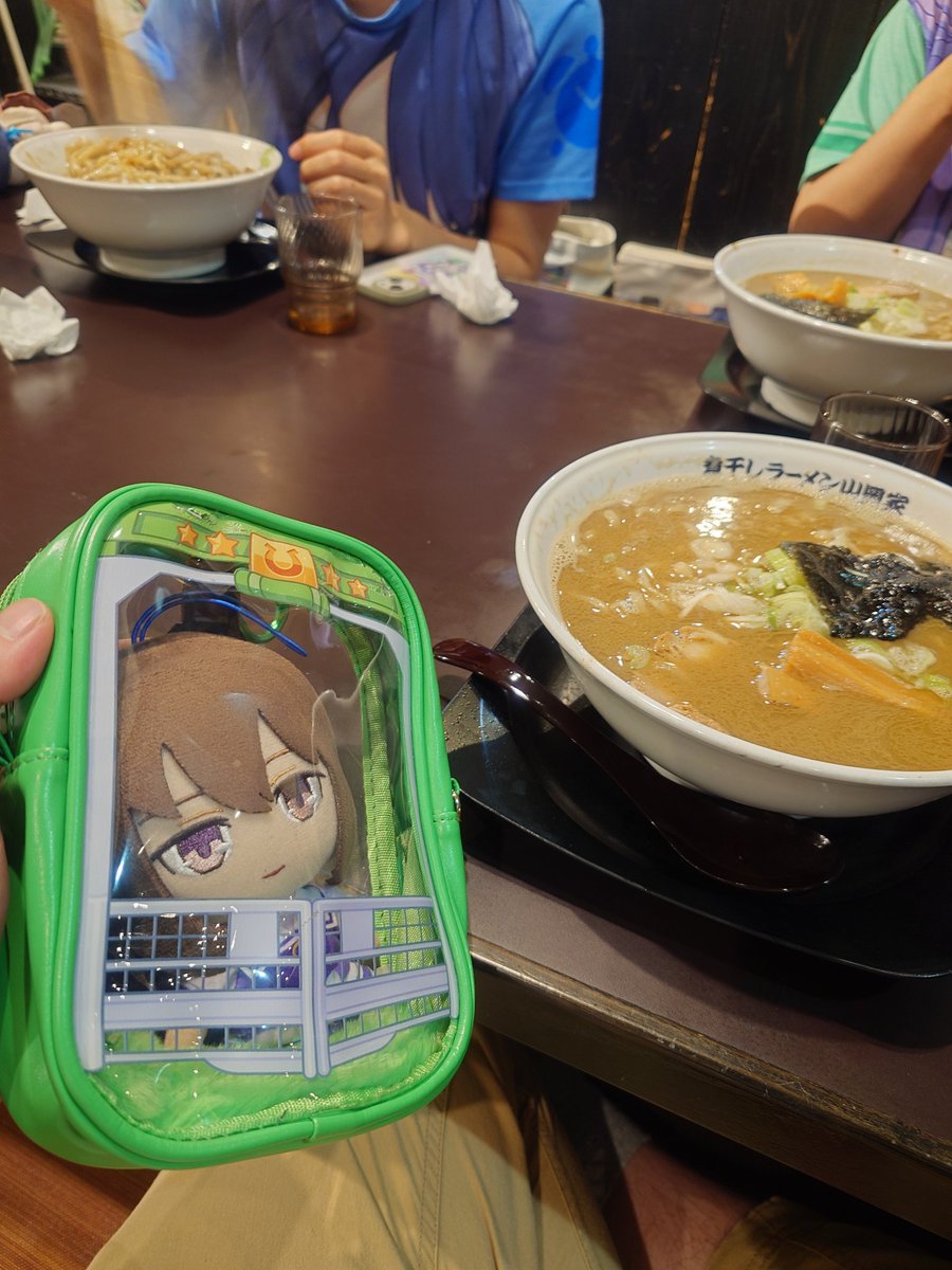 RYO5043973's tweet photo. ライブ前後のご飯たち！ https://t.co/Zfa5irlFR0