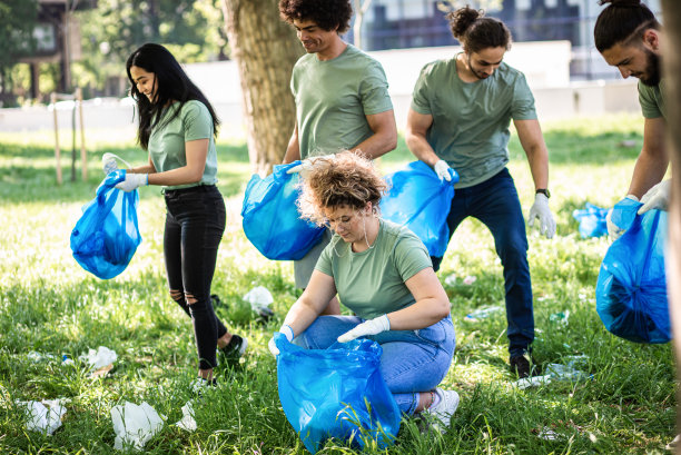 ang1083915's tweet photo. Join our weekend community clean-up this Sat 9AM at City Park! Bring gloves u0026 a friend—together we’ll make our neighborhood shine. https://t.co/Sqic52nA8B