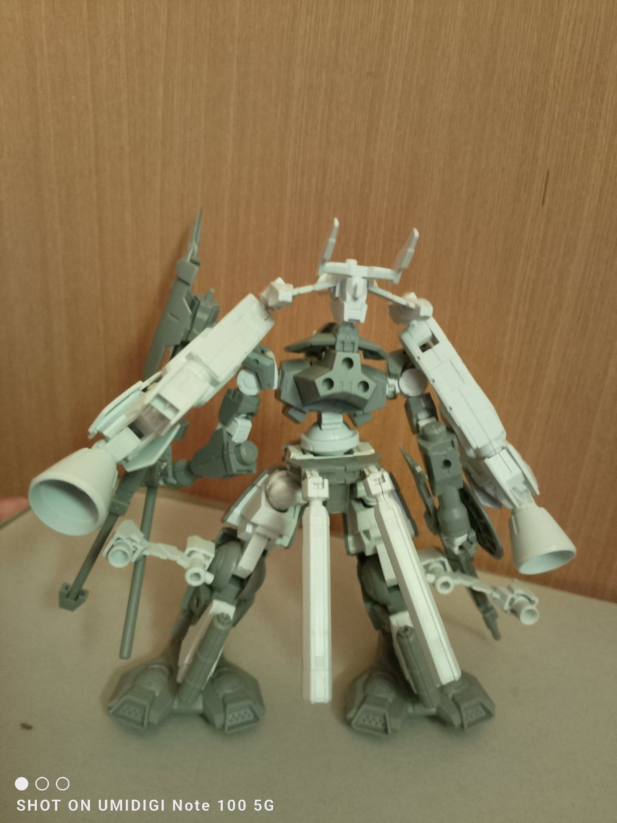 TonKikai's tweet photo. シエルノヴァカスタム(水上・湿地帯仕様)

宇宙仕様のみで組み換えました

#30MMSM2026 https://t.co/iPFUXr9uXH