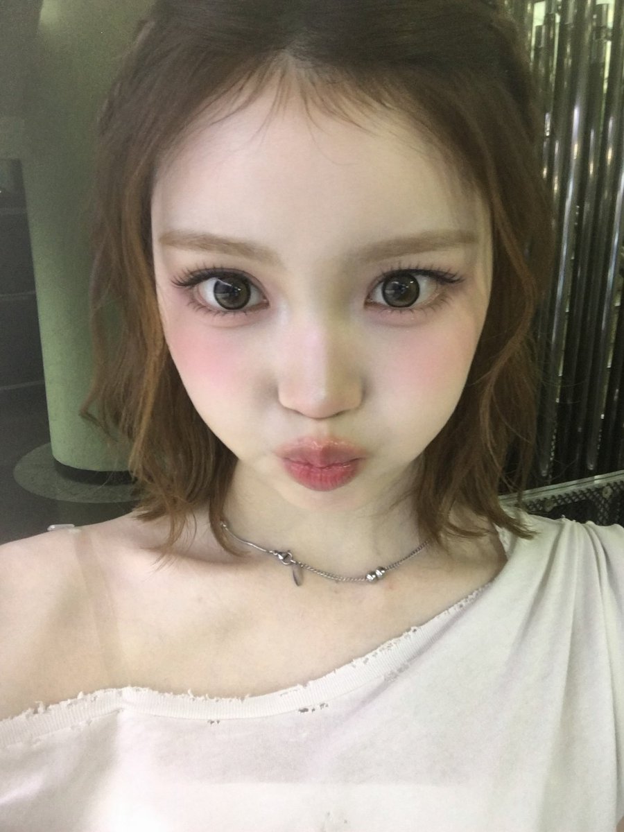 dear_my_candy's tweet photo. 🫳🏻🫳🏻💗💗 https://t.co/Tta3NGPs3L