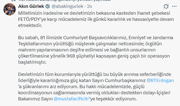 BrukselHukuk1's tweet photo. Gülen Hareketine yönelik hukuksuz operasyonlar kapsamında bugün Türkiye’de 968 kişiye yönelik gözaltı kararı verilmiştir.

Hukuki bir amaca hizmet etmeyen, tamamen siyasi saiklerle yürütülen bu operasyonlarda maddi, somut delil, suç işleme kastı değil kişilerin düşünceleri, inançları, fikirleri yargılanıyor.

Gülen Hareketiyle irtibatlı oldukları için gözaltına alınan bu kişiler somut bir suç delili olmadan yani herhangi bir suç işlemedikleri halde suçlu muamelesi görecek ve günlerce nezarethanelerde hukuksuzca tutulacaklardır.

Bugün keyfi şekilde gözaltına alınan 968 kişinin dava dosyaları da daha önceki yüzbinlerce dava dosyası gibi önce Yargıtaya sonra AYM’ye ve yıllar sonra da AİHM’e gidecek. AİHM’e ulaşan dosyalarda AİHM Türkiye’nin de imzaladığı Avrupa İnsan Hakları Sözleşmesinin 6. Maddesini (Adil Yargılanma Hakkı) ve 7. Maddesini (Kanunsuz Suç ve Ceza Olmaz İlkesini) ihlal ettiği gerekçesiyle mahkûm edilecektir.

Bugün Türkiye’de Gülen Hareketine yönelik siyasi amaçlarla tasarlanan sözde “adli” bu operasyonlarla Türkiye giderek evrensel hukuktan uzaklaştığını kendi kendine tescil ettirmektedir.