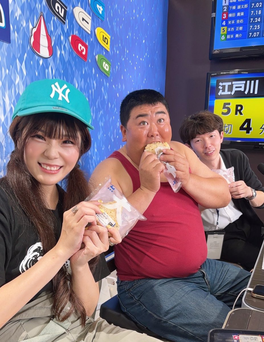Eric Arakawa QU4D ショートボードケース付き　手渡しのみ 本日もご視聴頂き、誠に有難うございました✨ 4Rから、お笑いコンビ