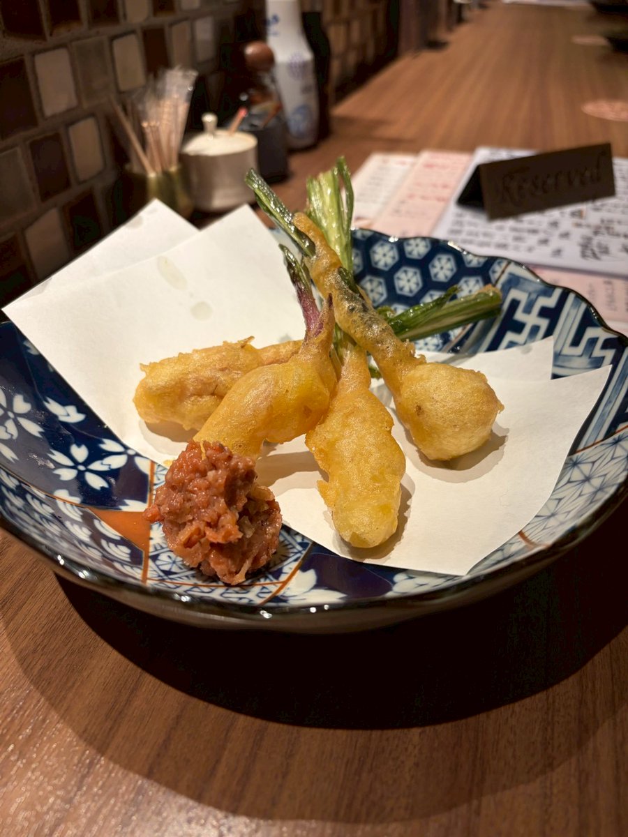 Josui_noge's tweet photo. 蒸し暑い一日でしたね。旬の素材を使ったメニューをご用意ております。本日もご来店お待ちしております。
#野毛飲み https://t.co/rcskf5fnKj