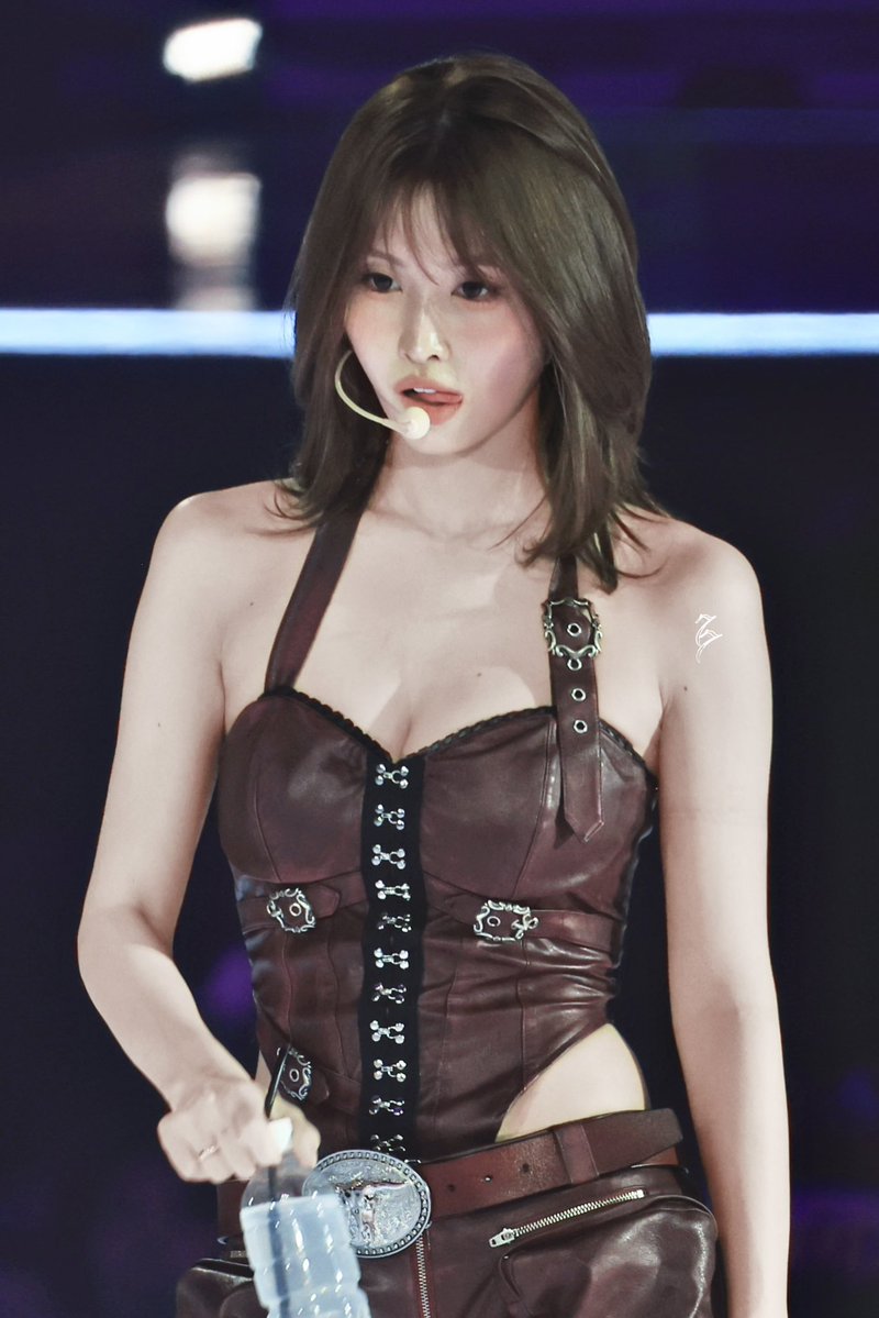 77jinqiu_'s tweet photo. 260712 💦
#TWICE #트와이스 #トゥワイス 
#MOMO #모모 #モモ https://t.co/zPNLYyORr5