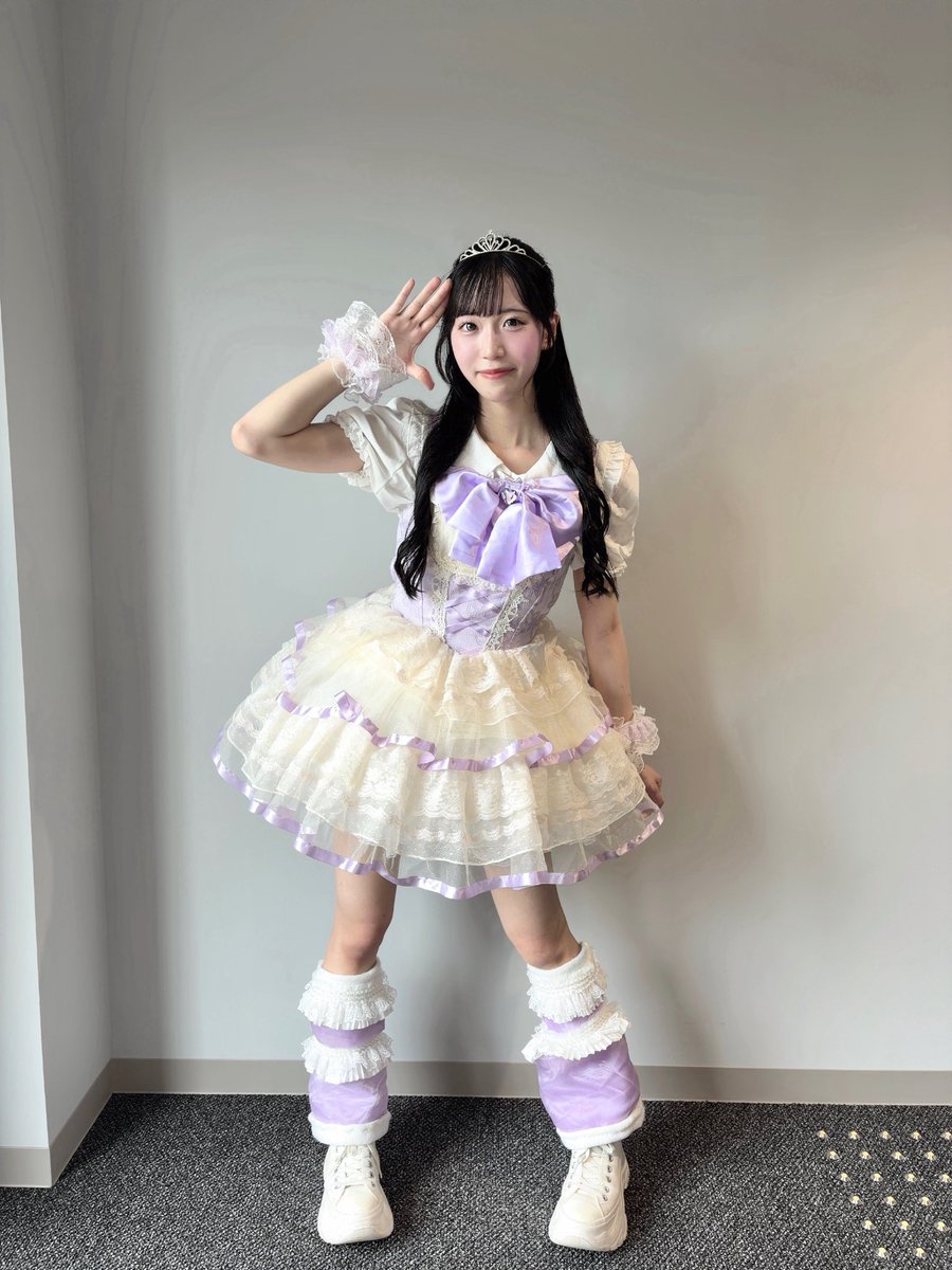 mad0ka_glitter's tweet photo. 暑い中新入生ライブありがとうございましたー！！💞🥹

改めて進級したことを実感( ᵒ̴̶̷̤◦ᵒ̴̶̷̤ )

本日の私です> ̫<♩ https://t.co/TtZr3pANhe