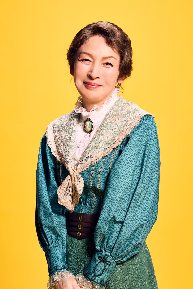 toho_stage's tweet photo. 🎵ブロードウェイミュージカル
『#ファニー・ガール』登場人物紹介その④

🃏ブライス夫人のポーカー仲間

🤍ストラコシュ夫人：#高泉淳子

🎶作品の世界観をBW版サントラ💿でご紹介✨
https://t.co/ywumfmXrTU

🗼9/8(火)～9/29(火)＠日生劇場
https://t.co/CSFz0RaM6P
🏯10/9(金)～10/18(日)＠梅田芸術劇場メインホール
https://t.co/g5OBlrvh0N
🍜10/24(土)～11/1(日)＠博多座
https://t.co/lpyDUPcfGp
🍤11/10(火)～11/15(日)＠御園座
https://t.co/jDtSgmf9x8
