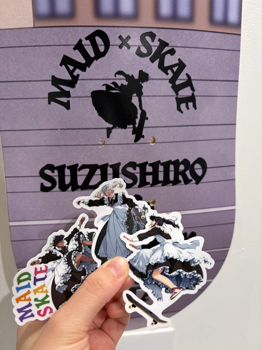 inumugi_wp's tweet photo. 【おすすめグッズのご紹介】
ステッカー 各¥330
特にお気に入りいりの3枚をご紹介です。メイド服の魅力のフリルひらりが詰まった、素敵なステッカーでございます。
お持ちの携帯の裏に忍ばせてみるのは、如何でしょう?
#MAIDSKATE
#ワンダーパーラー https://t.co/QpPFwsJ1Ov