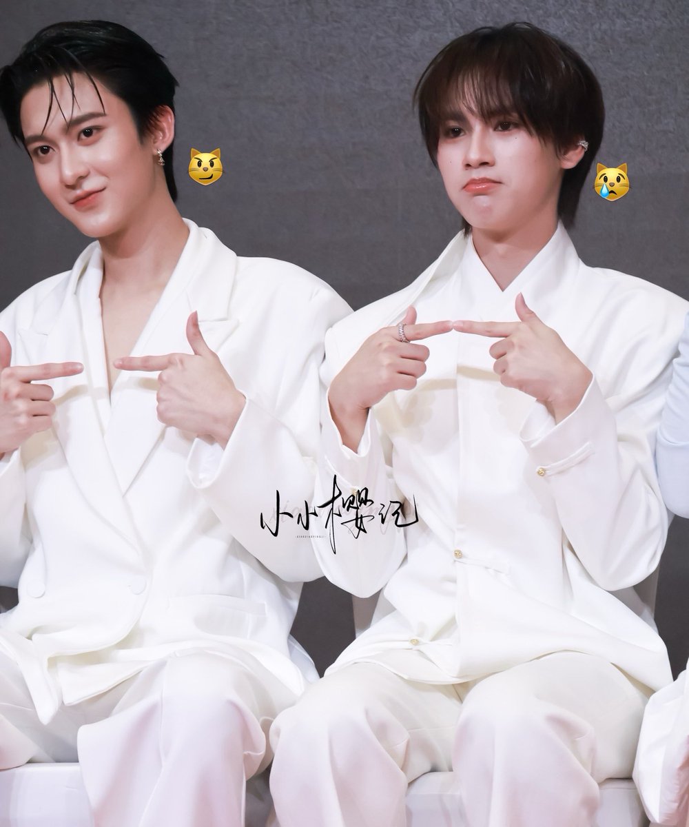 Yan77_lin's tweet photo. 👉🏻👈🏻
#ryujinpatji 
#ryujinpatjifansigninchina https://t.co/GS8SwHBK4N