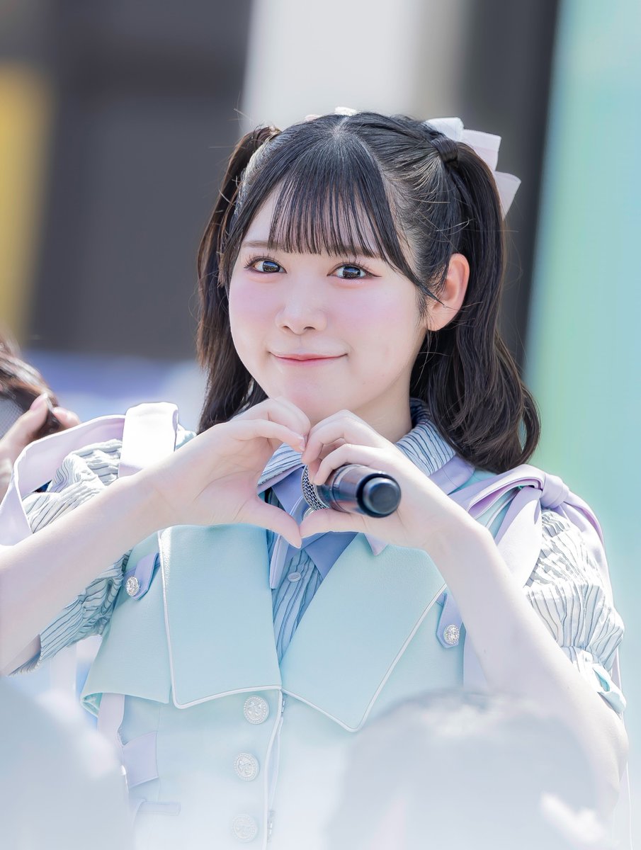 hayaben_a01's tweet photo. 2026.7.12
≒JOY 5th シングル『サマーツインテール』
リリースイベント@ららぽーと福岡
大西葵ちゃん( @onishi_aoi )

#サマーツインテール
#ニアジョイ_カメコ
#大西葵 https://t.co/Lm4pvLJTfv