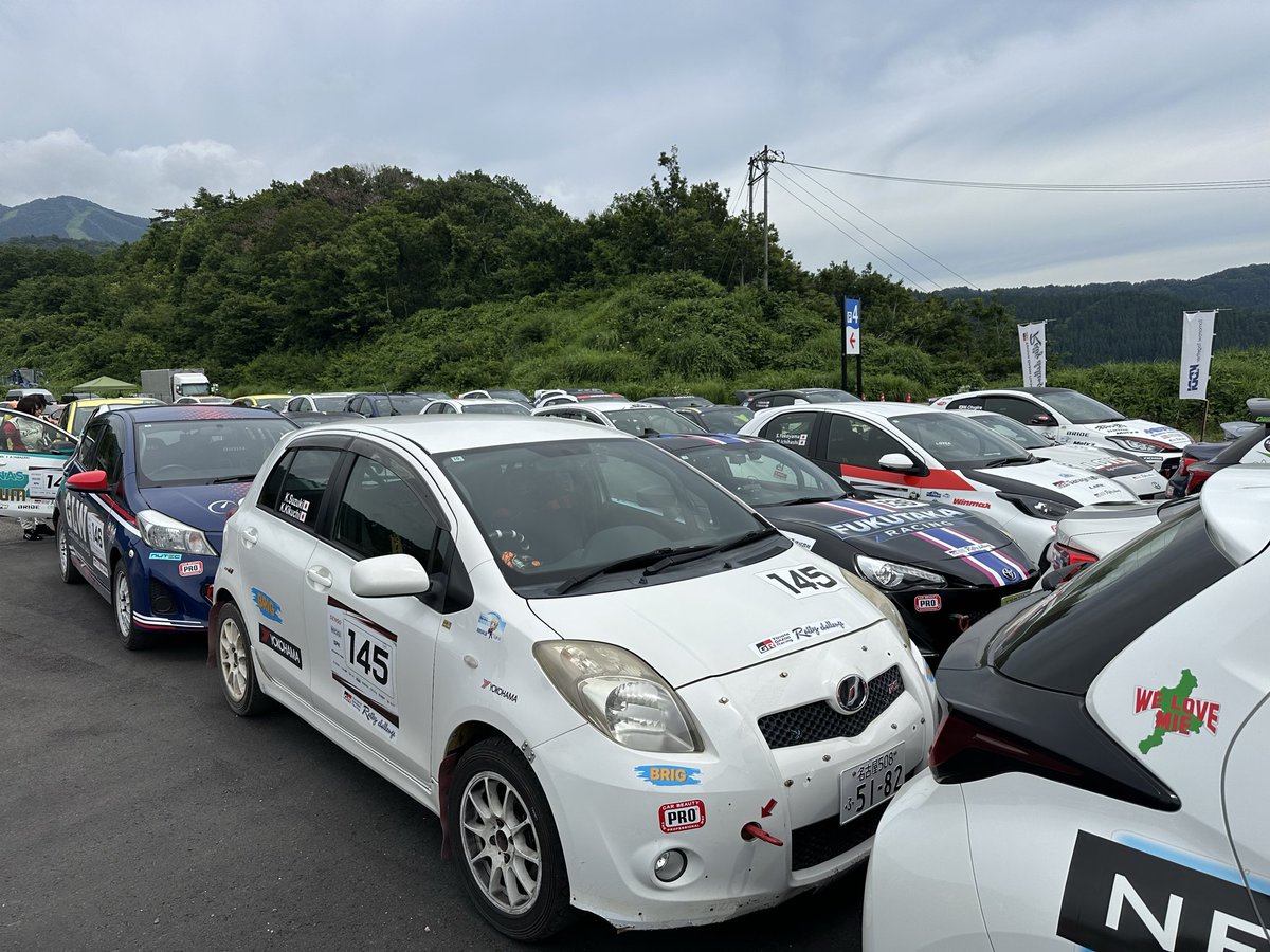 ktkkr1's tweet photo. ラリチャレ恐竜勝山無事完走しました！

SS3のジムカーナでミスコースしてしまい順位を落とし10位/19台中でした！
京都トヨタさんのサービスでは美味しいお昼やかき氷をいただき元気いっぱいで走りきる事が出来ました💨

今回も余裕がなくうまく対応が出来なかった方には大変申し訳ございません🙏 https://t.co/xdiQEs44Tn