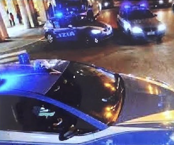 per_lodi's tweet photo. PROSEGUONO I CONTROLLI SERALI A CREMONA https://t.co/iVQhwIEsrY https://t.co/Dx0lXi447I