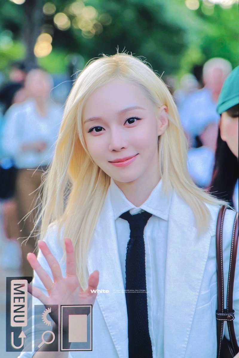 whitefor010101's tweet photo. 260712

#aespa #에스파 #WINTER #윈터 #WINTERxRalphLauren #WINTERxWimbledon 
@RalphLauren https://t.co/LH2PjexHLF