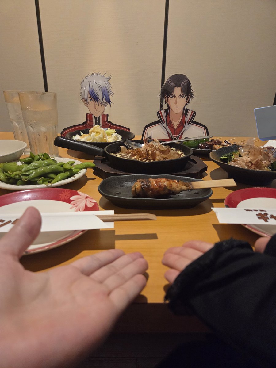oruto_0525_'s tweet photo. 私達の奢りです
どうぞお食べ下さい https://t.co/blNy6y7nR3
