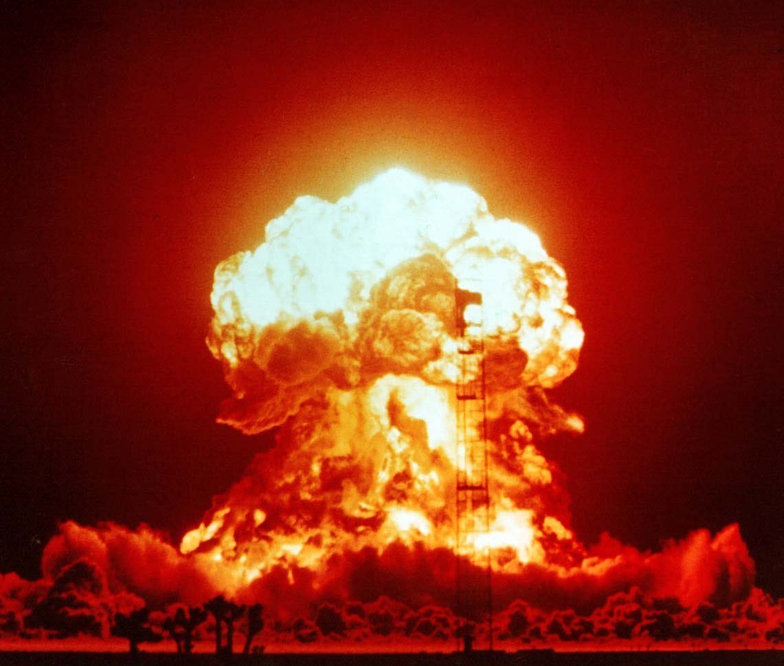 IranArmySpoofX's tweet photo. Simple poll 🚨 ⚡ 

Do you support IRAN becoming a nuclear nation? 🇮🇷

☢️ YES 
☢️ NO 

If YES then comment below and retweet 👇 https://t.co/3s9SR3lsJg