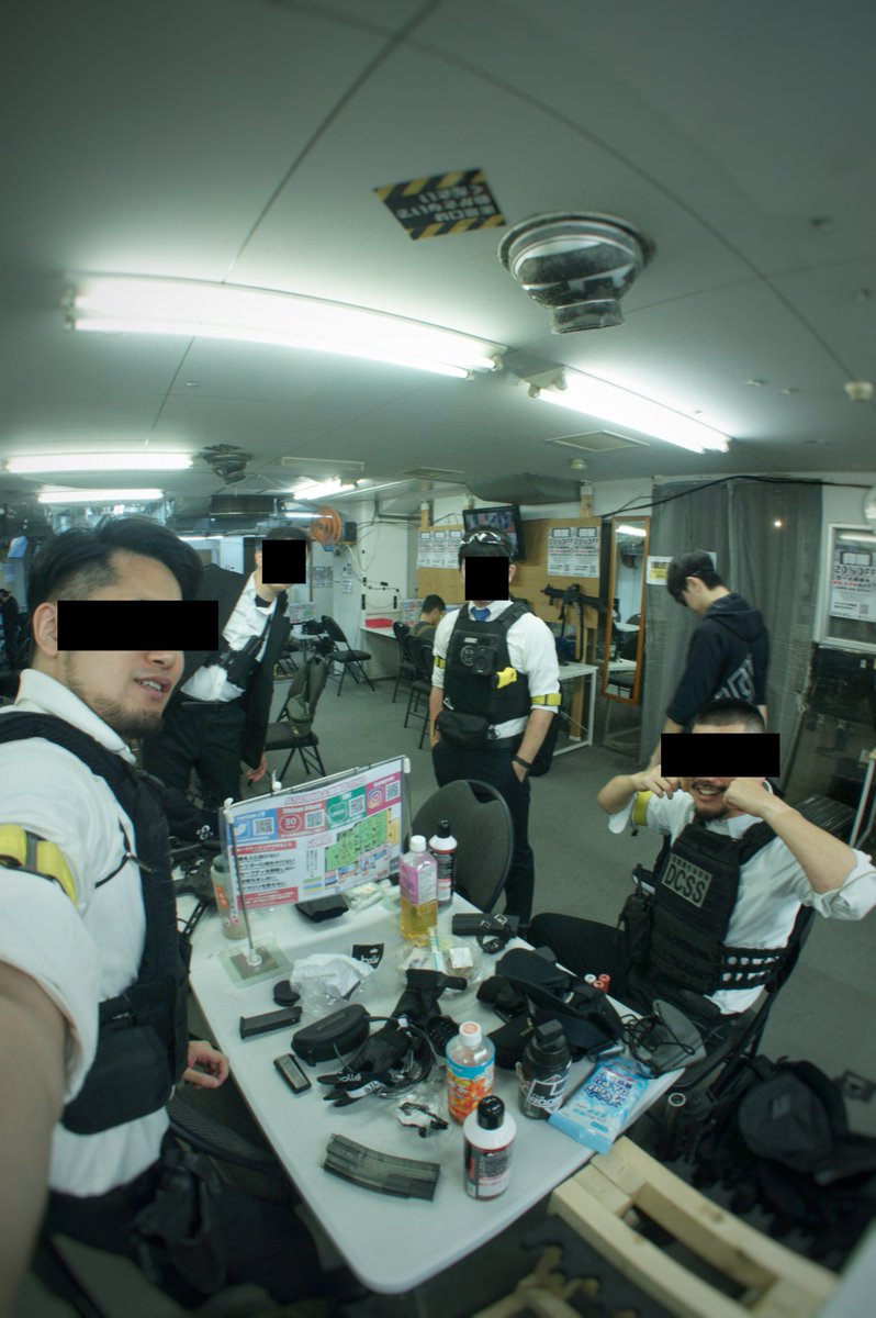 hamu_airsoft's tweet photo. 俺だ~~~!!(JPNLE #DCSS の一員)
photo : ① @kozuka_kiry ② @fujiken2g ③ @mishishi_p ④ @俺 https://t.co/bFifeOl1gl