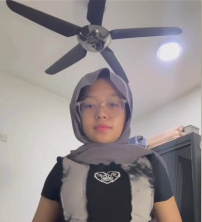 viraltelegram's tweet photo. Virall hijab malay
Full video 👇🏻
https://t.co/lyunnTlQih https://t.co/NgK6LsNYgd
