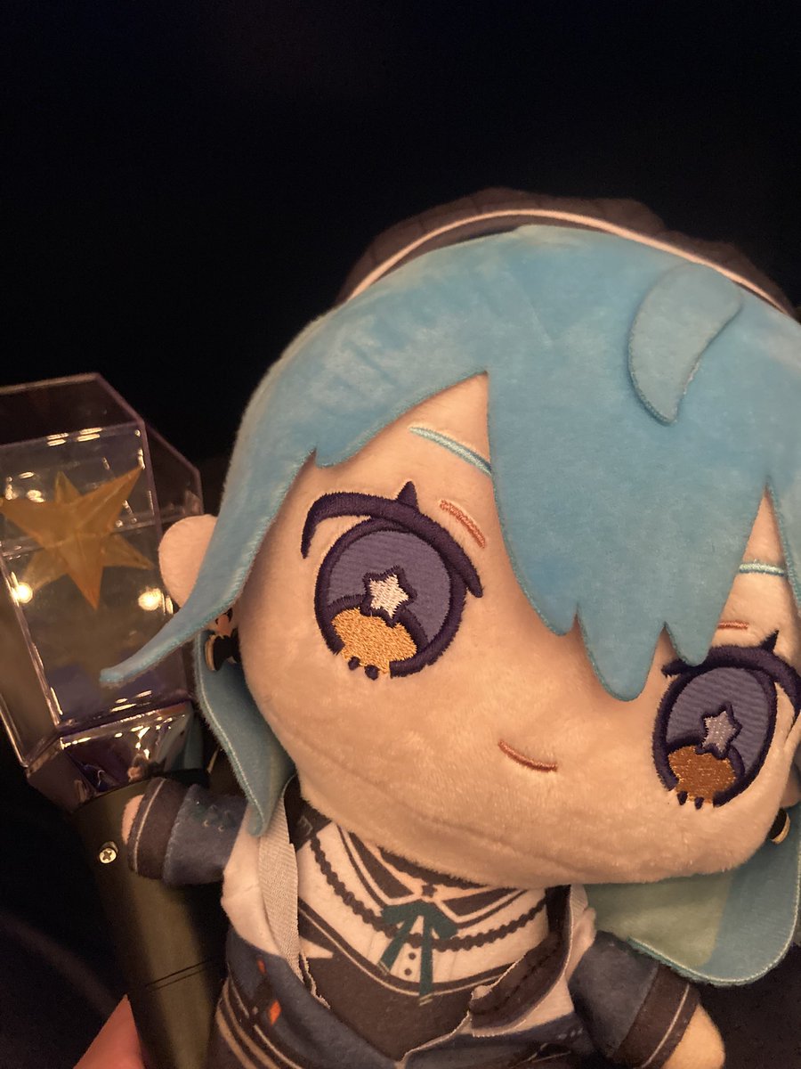 runataigar2123's tweet photo. いよいよ...
星詠み加入後初のイベント参加っ!!!!
楽しんでくるぜ!!!!✨️✨️

...距離クッソ近っ...
登場したら尊死しちゃいそう...✨️

 #星詠みぱじゃぱ https://t.co/nu1ipsIyKx