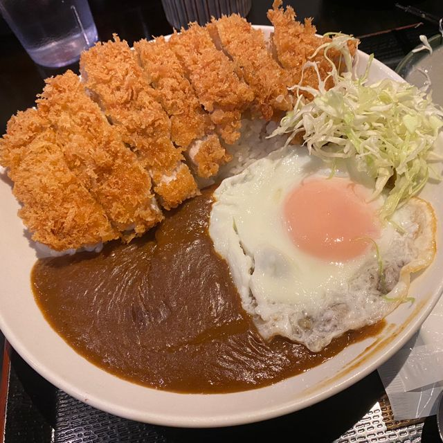 カツカレー大好きセリナ tweet media