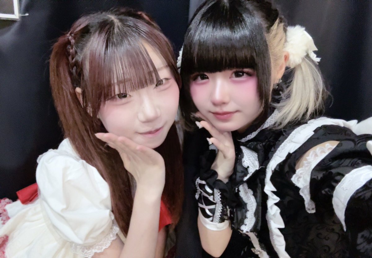 sanu_Fuame's tweet photo. 宙乃みゆなさん(@sorano_miyuna )とお写真撮って頂きました🫶🫶
そしてデビュー決定おめでとうございます(´•̥ω•̥｀)
まさか一緒にお写真を撮れると思っていなかったので会えて嬉しかったです( இ﹏இ )
歌もダンスもとっても上手で尊敬しています💓💞
次会えた時はゆっくりお話したいです♬ੈ⟡ https://t.co/F8766J19xr