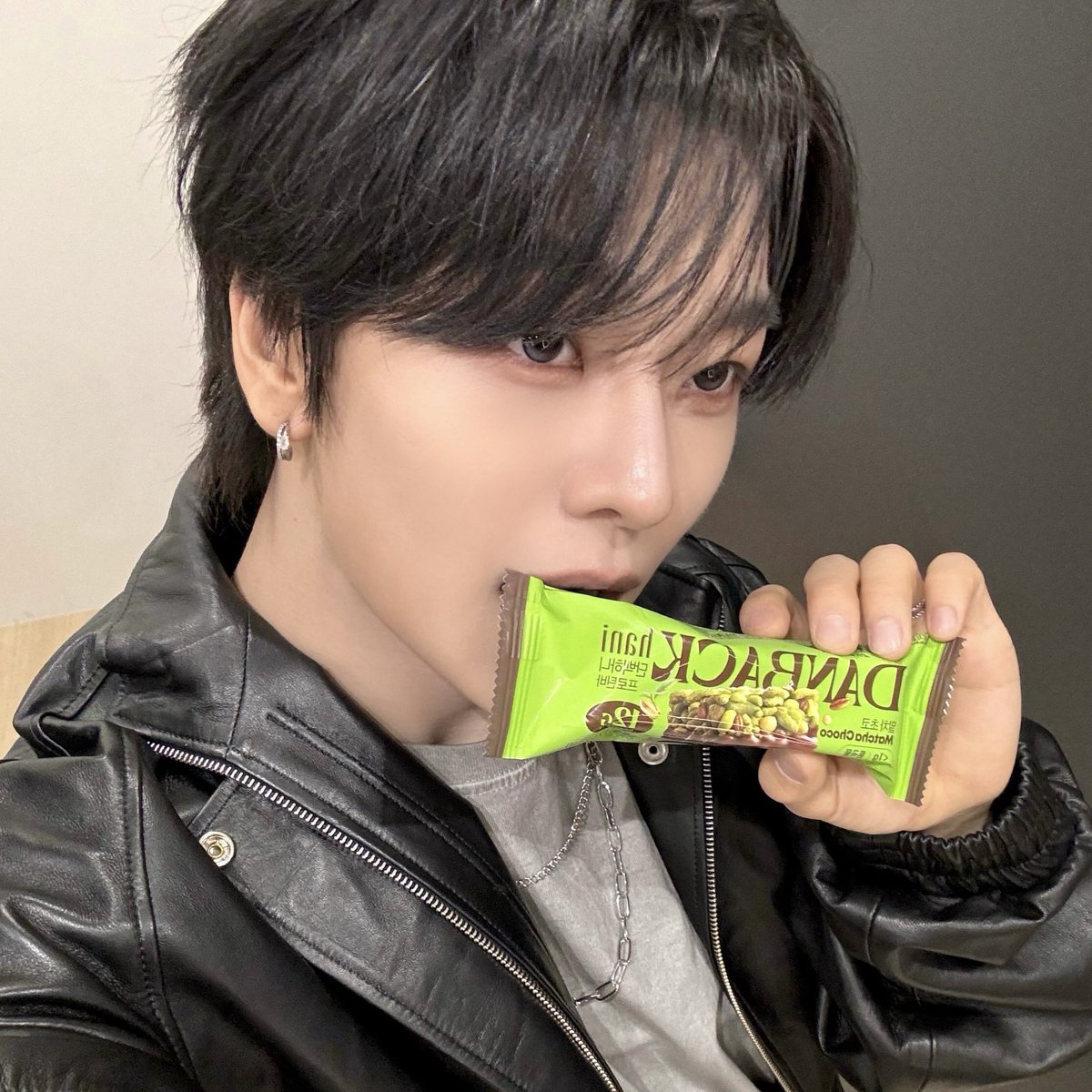 xinnongu's tweet photo. 냐냐냥 https://t.co/j4myugBatw