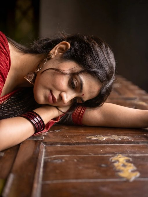 Mounikaa29's tweet photo. Meera
#Meera https://t.co/lzqGAsydhw