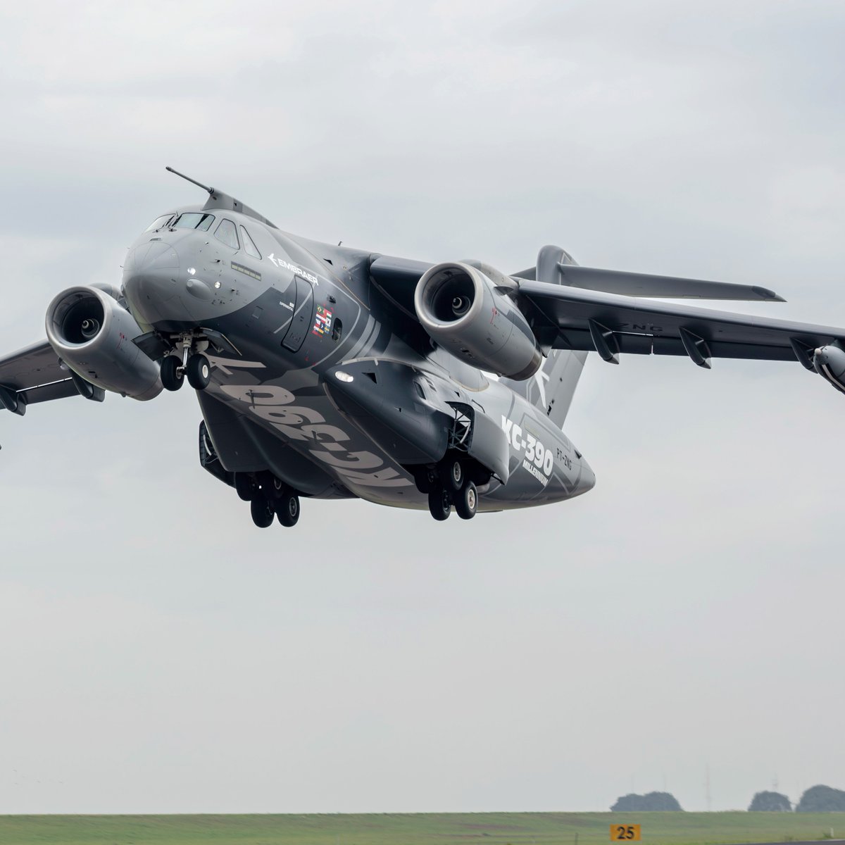 embraer tweet picture