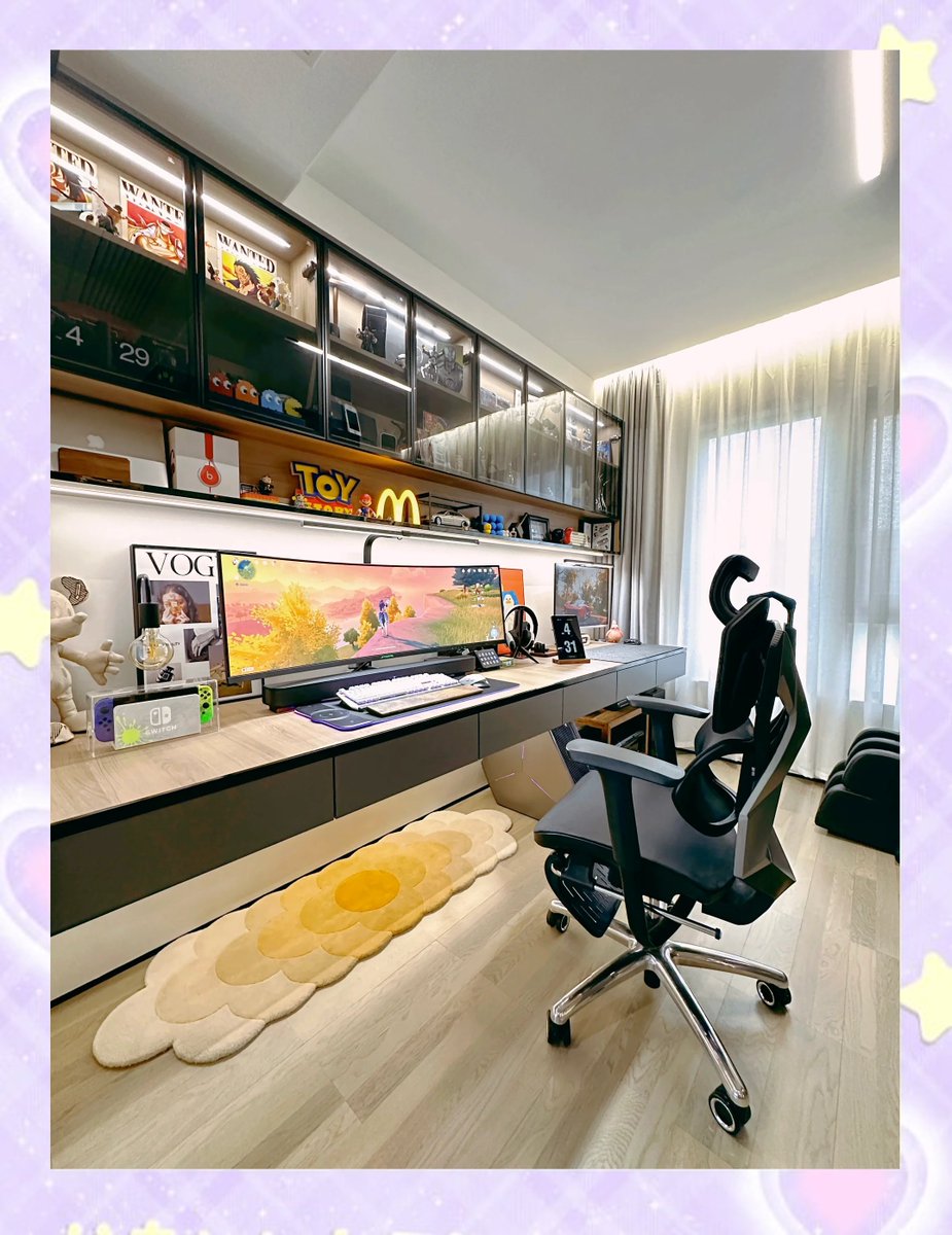eonbi3's tweet photo. Desk upgrade hack: 1 small floating shelf u0026 2 organized trays turn messy workspaces into productive zones. No clutter, all focus! https://t.co/PuV6a7i3Qd