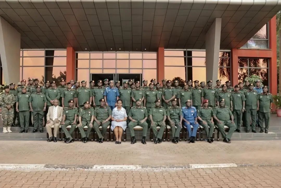SureFmsandabula's tweet photo. CDF General @mkainerugaba opened the Annual Defence Strategic Retreat at the Defence Intelligence and Security Headquarters in Mbuya.
#SureFM https://t.co/KuCA39cSPK