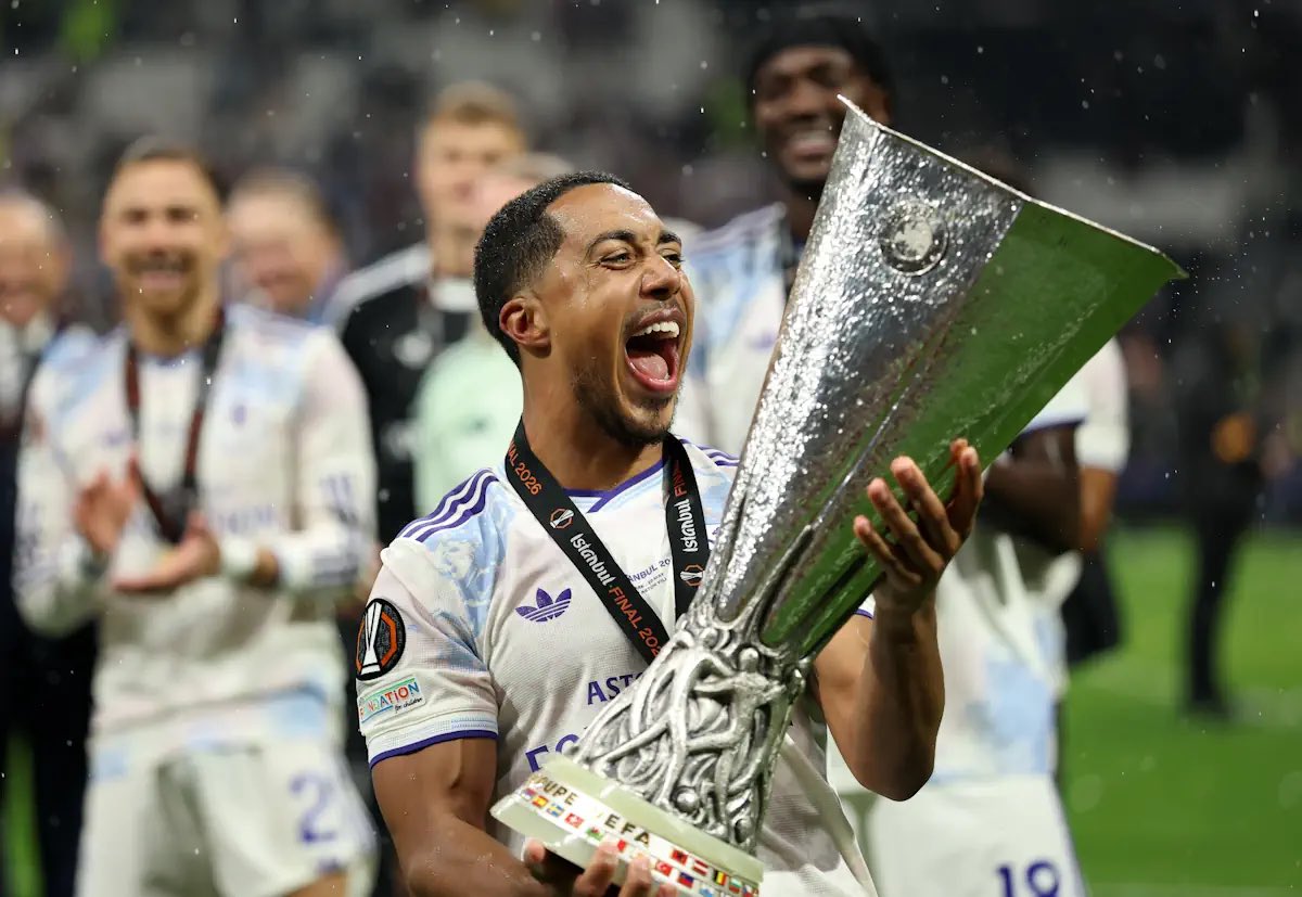 JoshWardyy's tweet photo. Gutted to see Tielemans leave. BUT:

• We signed him for free, it’s £35M profit, a great bit of business.
• We are essentially swapping a 29 year old for a 20 year old.
• We know Youri is injury prone, and at 29 who’s to say this couldn’t get worse in his 30’s?

Right? #avfc https://t.co/aTFcDCEB6l