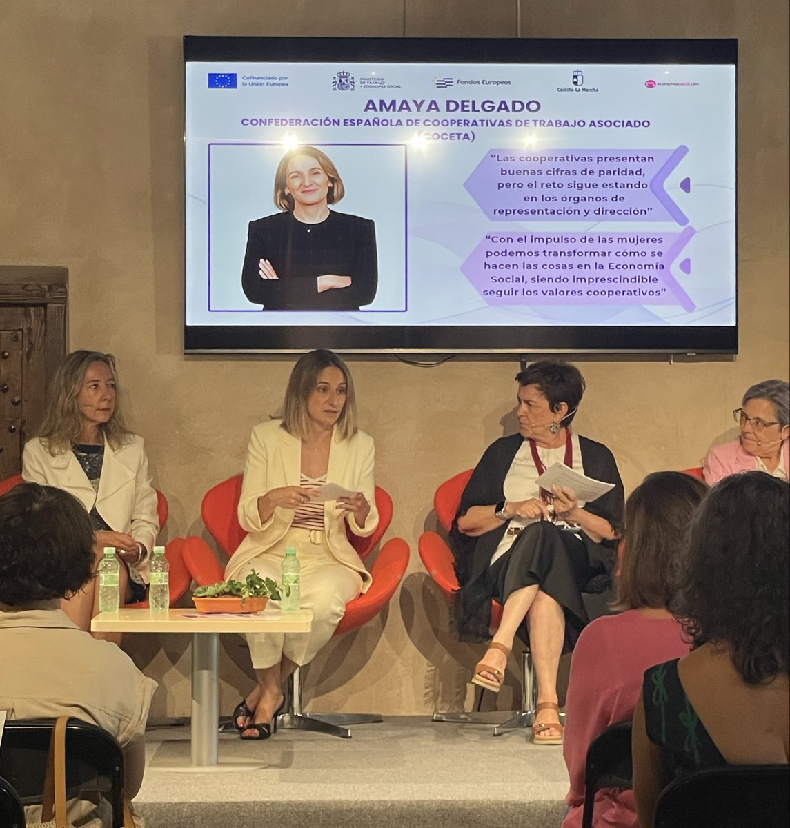 Coopsdetrabajo's tweet photo. 👉🏼Nuestra directora,  Amaya Delgado, participa hoy en la jornada #VocesQueTransforman #MujeresyEconomíaSocial en #CampodeCriptana para reflexionar sobre el papel de las cooperativas como herramientas para avanzar hacia una mayor igualdad y paridad en los espacios de decisión https://t.co/8yvx85I4WG