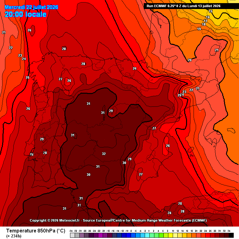 globerourdiales's tweet photo. Se agotan los adjetivos🫣. Los meteogramas IFS indican una probabilidad significativa de que nuestro pais 'sufra' (literal) otra ola de calor entre el 19 y el 24 de julio. Quedan días, y los cálculos numéricos irán cambiando, pero lo que muestra IFS es poco alentador🌡️🥵 https://t.co/5kLLexFBaA