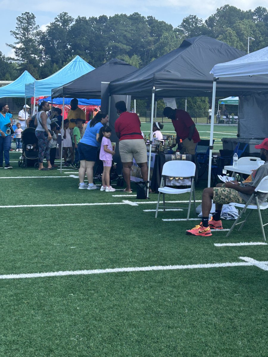 CCSnellville's tweet photo. At Snellville Community Church, we believe our middle name says it all: Community.

This weekend, along with Skills N Harmony, we had the privilege of joining our incredible community partners Lenora Park Athletic Association and Gwinnett County Parks & Recreation, for the Back to School Jam.

It was a joy to welcome families, share smiles, and help distribute free school supplies and backpacks as students prepare for a brand-new school year that's just around the corner.

We are so grateful to serve alongside organizations that care deeply about the families in our community. Moments like these remind us that Snellville Community Church isn't just a place where we gather on Sundays, it's being committed to building relationships, loving, serving, and investing in our community every day.

To every student, parent, volunteer, and community partner who made this event so special, thank you! We are honored to be part of the Snellville community and excited for all that's ahead this school year.

There's a place for you at Snellville Community Church. ❤️

#SnellvilleCommunityChurch #CommunityMatters #BackToSchoolJam #ServingOurCommunity #Snellville #LoveWhereYouLive #TheresAPlaceForYou
