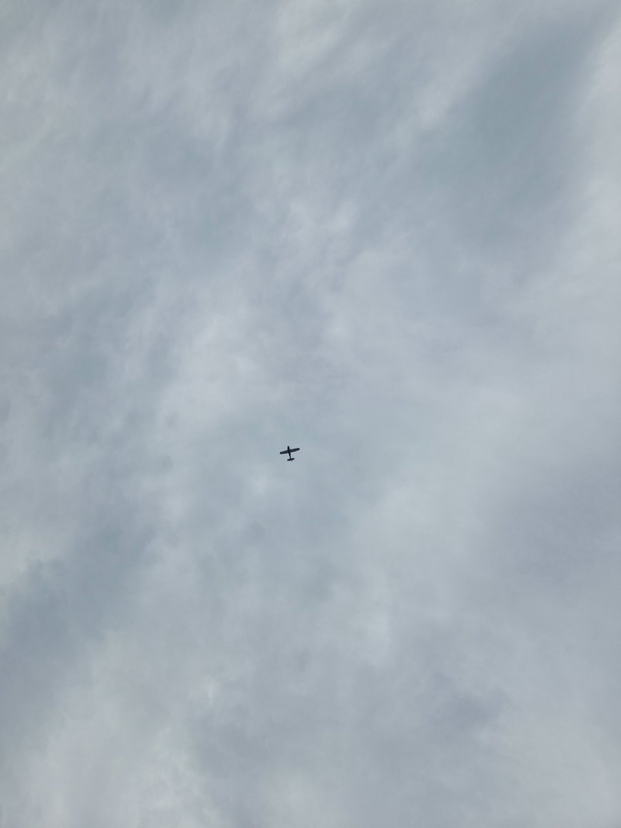 k_griv's tweet photo. 飛行機
airplane https://t.co/BxfZ2HvGUB