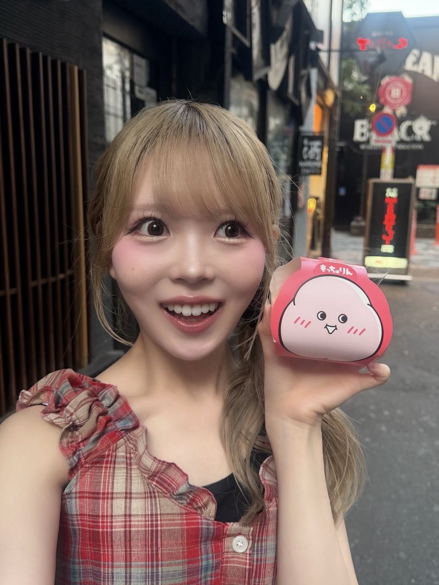 kanon_merise's tweet photo. もっちゅ顔、似てる？？ https://t.co/7ikZbj1Pos