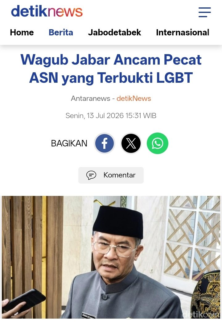 NenkMonica's tweet photo. MANTAP PAK WAGUB
SANGAT SETUJU DAN SANGAT MENDUKUNG 👍

Wakil Gubernur (Wagub) Jawa Barat Erwan Setiawan mengeluarkan ancaman sanksi tegas terhadap aparatur sipil negara (ASN) di lingkungan Pemprov Jawa Barat yang terbukti terlibat dalam jaringan atau menjadi bagian dari kelompok LGBT. Sanksi itu berupa pemberhentian atau pemecatan.