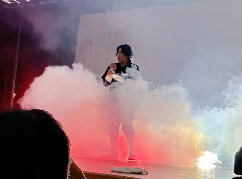syunimix's tweet photo. 2026.7.12  第１試合
大野翔士 選手VS谷さん

練習生というので
甘く考えていたが
とんでもない経験値の持ち主だった
プロレスのリズムとは違う
殺意強く素早い取り回し
こ…こいつァタダモンじゃねぇッッ‼(奥歯ガタガタ)
 #イーグルプロレス https://t.co/DUDVh6galK
