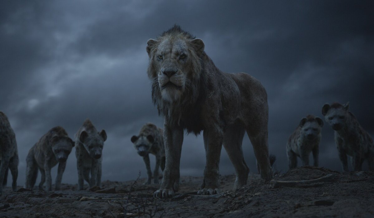 DisneyReact's tweet photo. 🎂 Hoy se cumplen 7 años del estreno de 'El Rey León', el remake en acción real dirigido por Jon Favreau del clásico de Disney 🦁👑 https://t.co/IFeehcZsWx