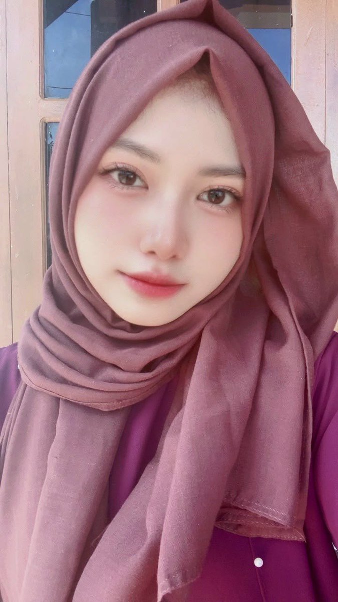 desty²⁶ FEB UH tweet media